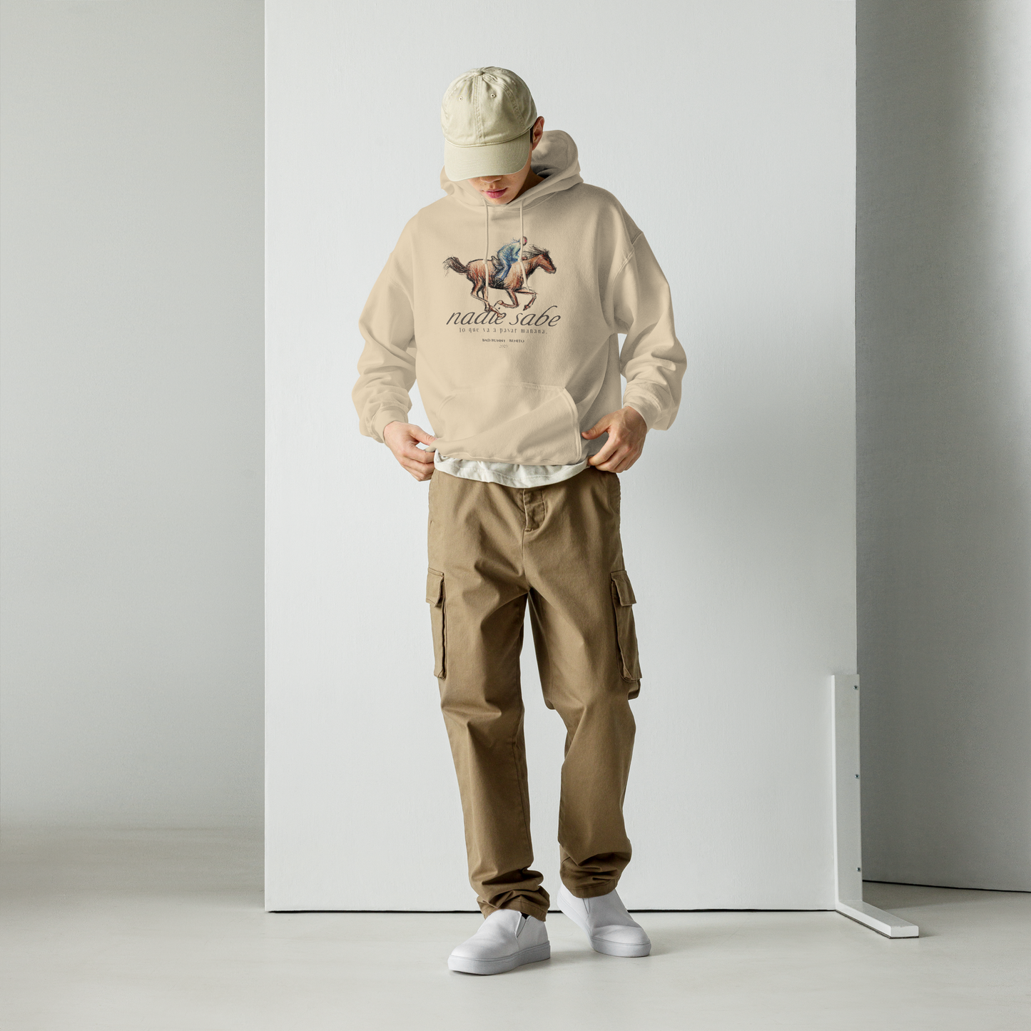 NADIE SABE HOODIE🐎